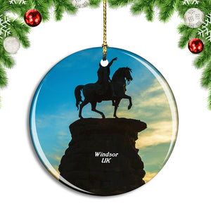 UK England Windsor The Statue Of Monument King George Christmas Ornament