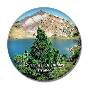 Pyr¨¦n¨¦es-Orientales France Lac des Bouillouses 3D Fridge Magnet Crystal Glass