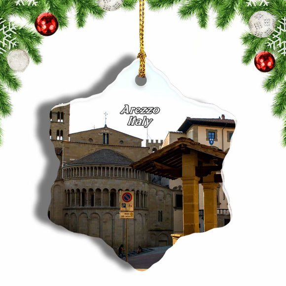 Italy Piazza Grande Arezzo Christmas Ornament 3 Inches Snow