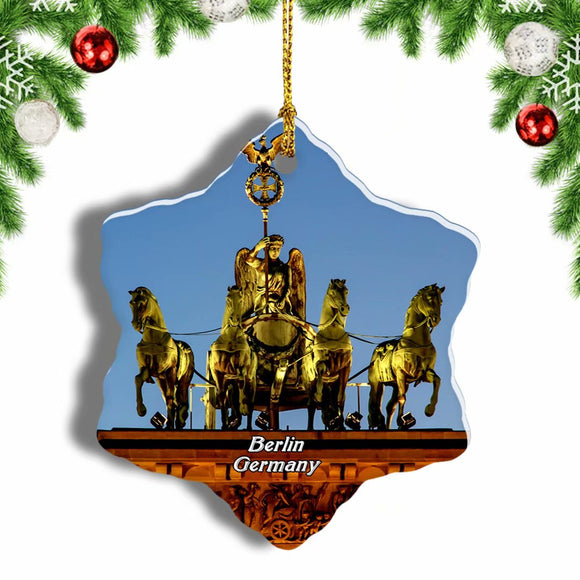 Germany Quadriga Berlin Brandenburg Gate Christmas Ornament 3 Inches Snow